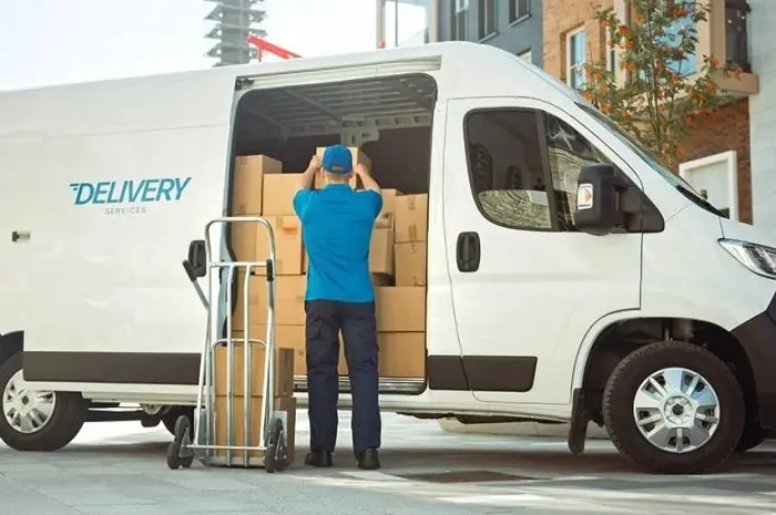 Developing a Fast and Reliable Local Delivery Business